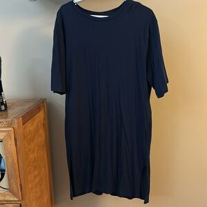 Aritzia TNA T-Shirt Dress